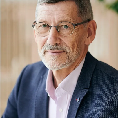 Attila von Unruh_square